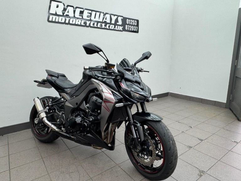 KAWASAKI Z1000 BLACK 2019 19 REG ZR 1000 HKF 12,058 MILES 1043CC USED MOTORCYCLE