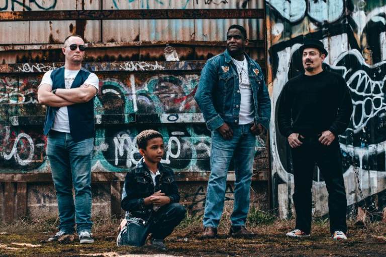 DRUMMER WANTED 4 UP & COMING BAND SOULFUL ROCK POP REGGAE SOUL BLUES COVERS & ORIGINALS