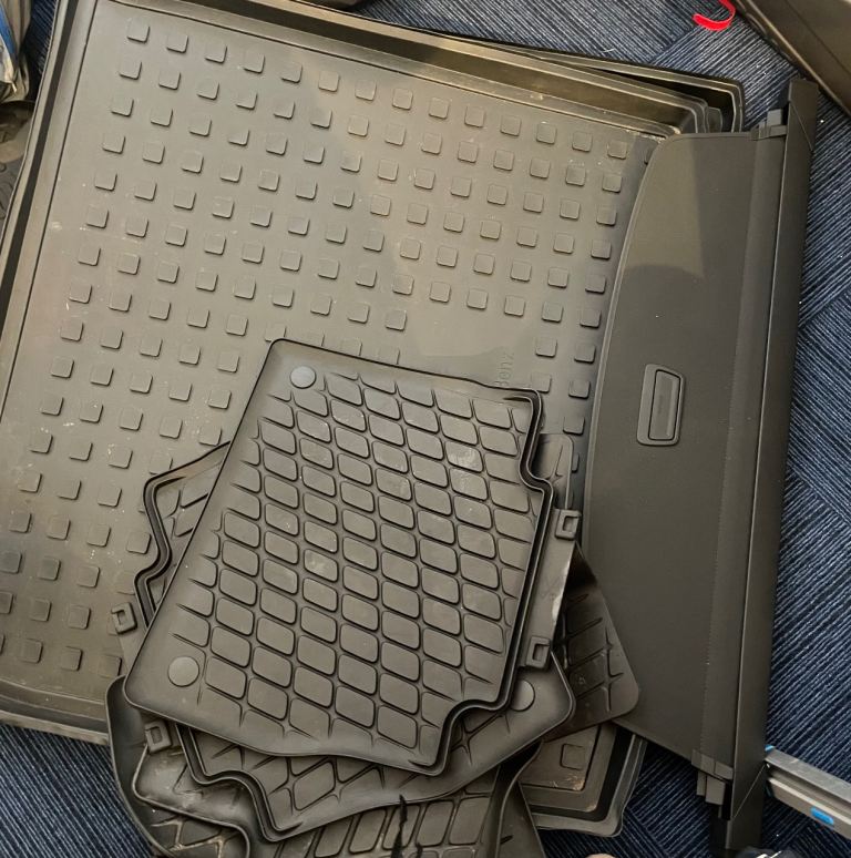 Mercedes GLE 7 seater rubber mats, boot liner and consortia 