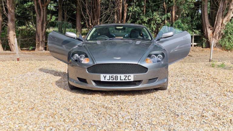 ASTON MARTIN DB9 6.0 V12 2008