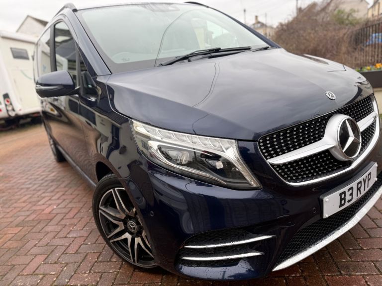 Mercedes 2020 V Class 300d 9 speed automatic in Blue
