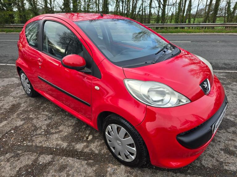2008 Peugeot 107 URBAN 2-TRONIC Hatchback Petrol Automatic