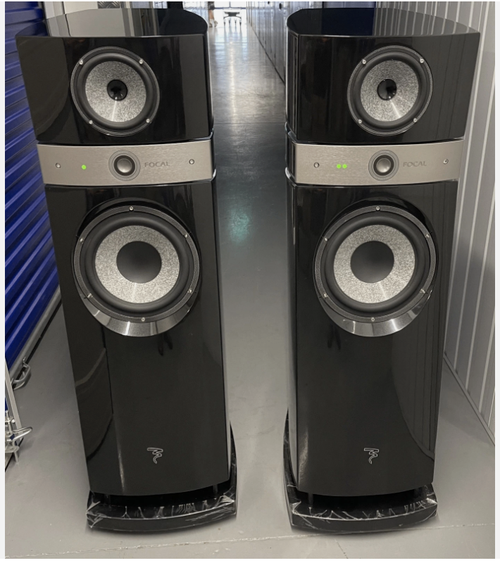Focal Scala Utopia Speakers. Beautiful condition. Boxed.