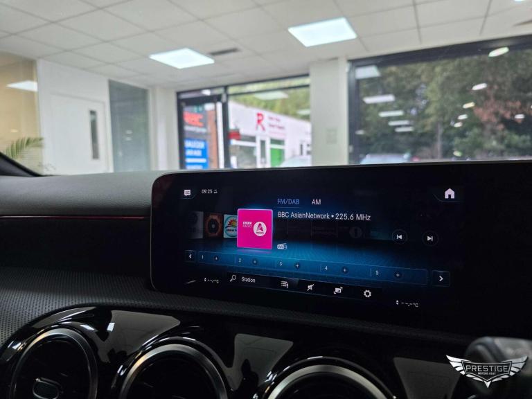 2020 Mercedes-Benz A-Class 1.3 A200 AMG Line (Executive) Euro 6 (s/s) 5dr HATCHBACK Petrol Manual