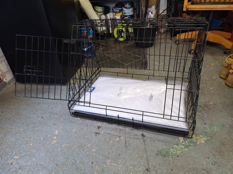 Dog crate