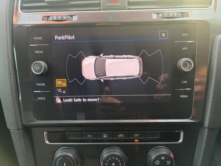 2018 Volkswagen Golf 1.6 TDI SE 5dr [Nav] ESTATE DIESEL Manual