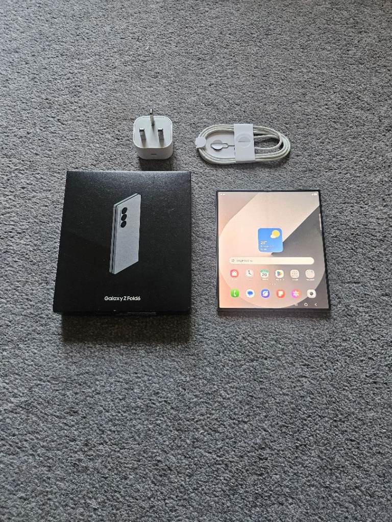 Samsung Fold 6 5G 256GB Unlocked Dual Sim Silver