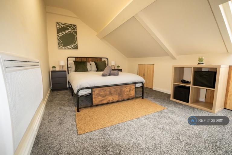 5 bedroom house in Beaconsfield St, Newcastle Upon Tyne, NE4 (5 bed) (#2898111)