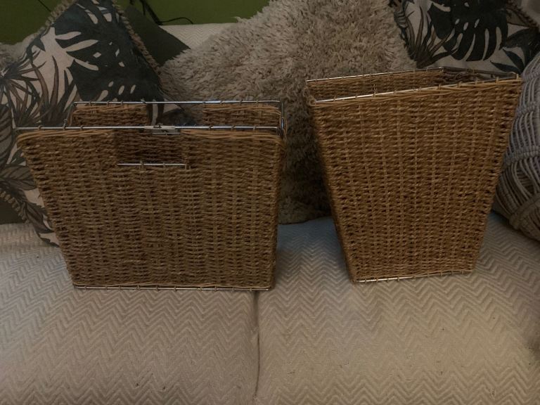 Bin and magazine basket 