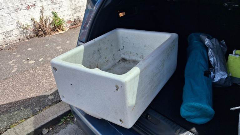 Garden sink