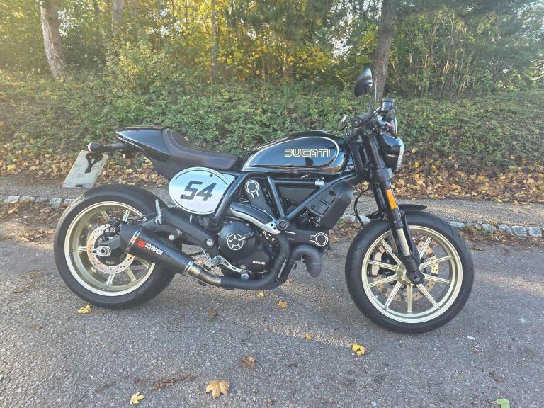 DUCATI SCRAMBLER 800 803 CAFE RACER EURO 4 2019 Petrol Manual in Black