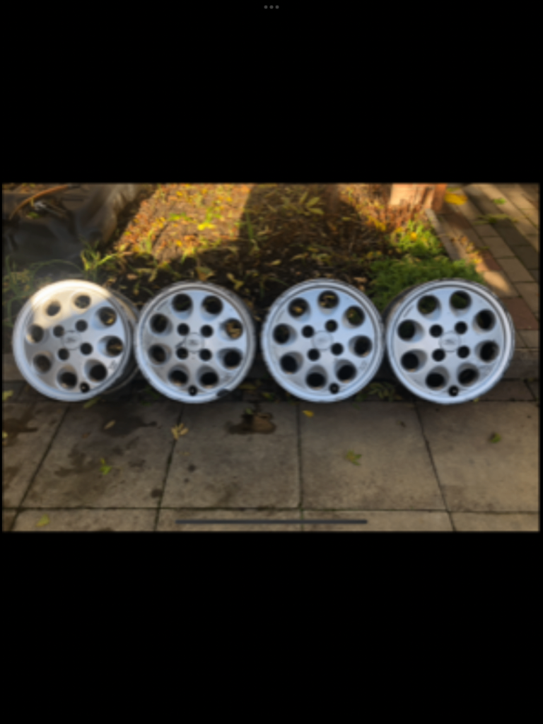 Ford pepper pot alloys