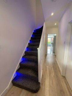 Maisonette style Double room with Plenty of Storage - Bills Included - East Acton /Zone 2