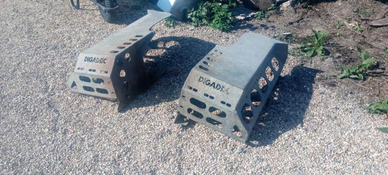 Digadoc pair, Brian James Trailers