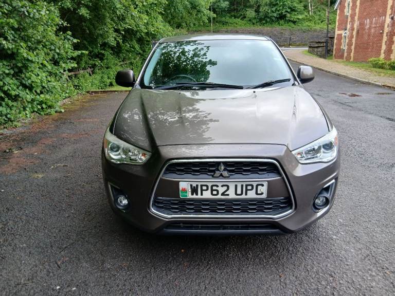 Mitsubishi asx top of the range. 2013.