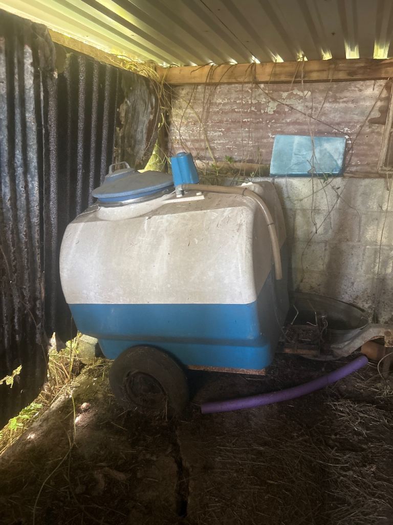 Alfa laval mobile milk tank