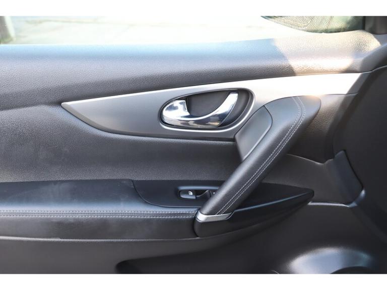 2019 Nissan Qashqai DIG-T Tekna SUV Petrol Manual