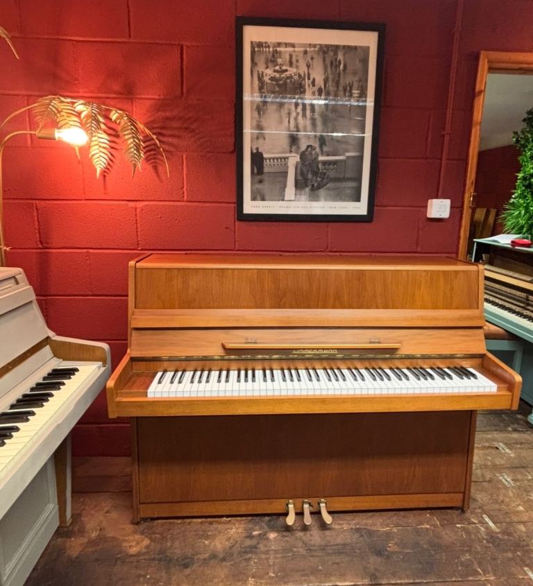 🎹 SALE! Zimmermann (Germany) Piano in teak & Silent Pedal - CAN DELIVER