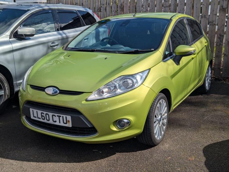 2010 Ford Fiesta 1.4 Titanium 5dr HATCHBACK PETROL Manual