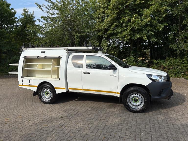 2020 Toyota Hilux 2.4 D-4D 6 Speed Extra Cab ' Utility / Workshop Spec ' Pick Up