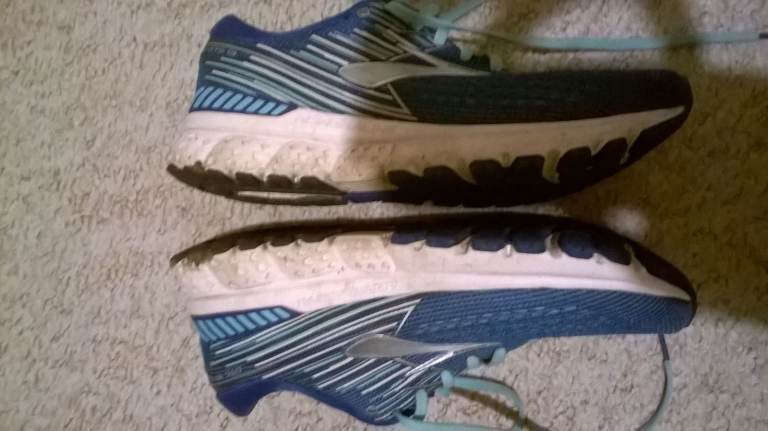 BROOKS ADRENALINE 19 TRAINERS RRP £120 FREE POST