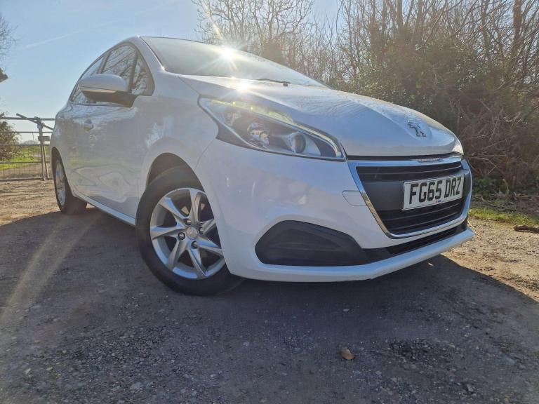 2015 Peugeot 208 1.2 PureTech Active Euro 6 5dr HATCHBACK Petrol Manual