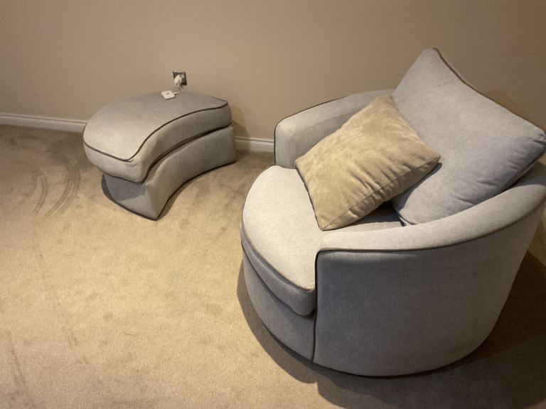 Sofa and love chair with pouffe
