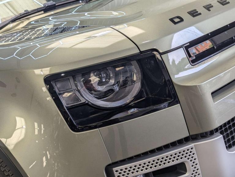 2021 Land Rover Defender 2.0 Defender SE Auto 4WD 5dr SUV Petrol Automatic