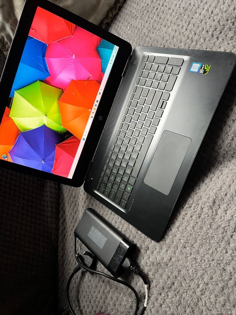 HP gaming laptop 6 x core i7 up to 4.1ghz GTX 1060 Full HD 1080p 128gb ssd + 1tb HDD Win11