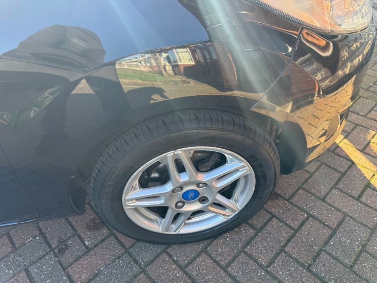 Ford, FIESTA, Hatchback, 2013, Manual, 1241 (cc), 5 doors