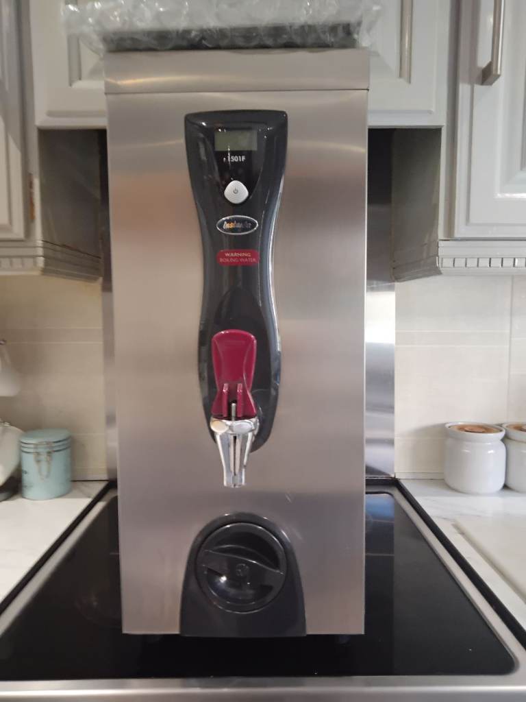 Instanta Autofill Countertop 10 Litre Water Boiler, Model number 1501F.