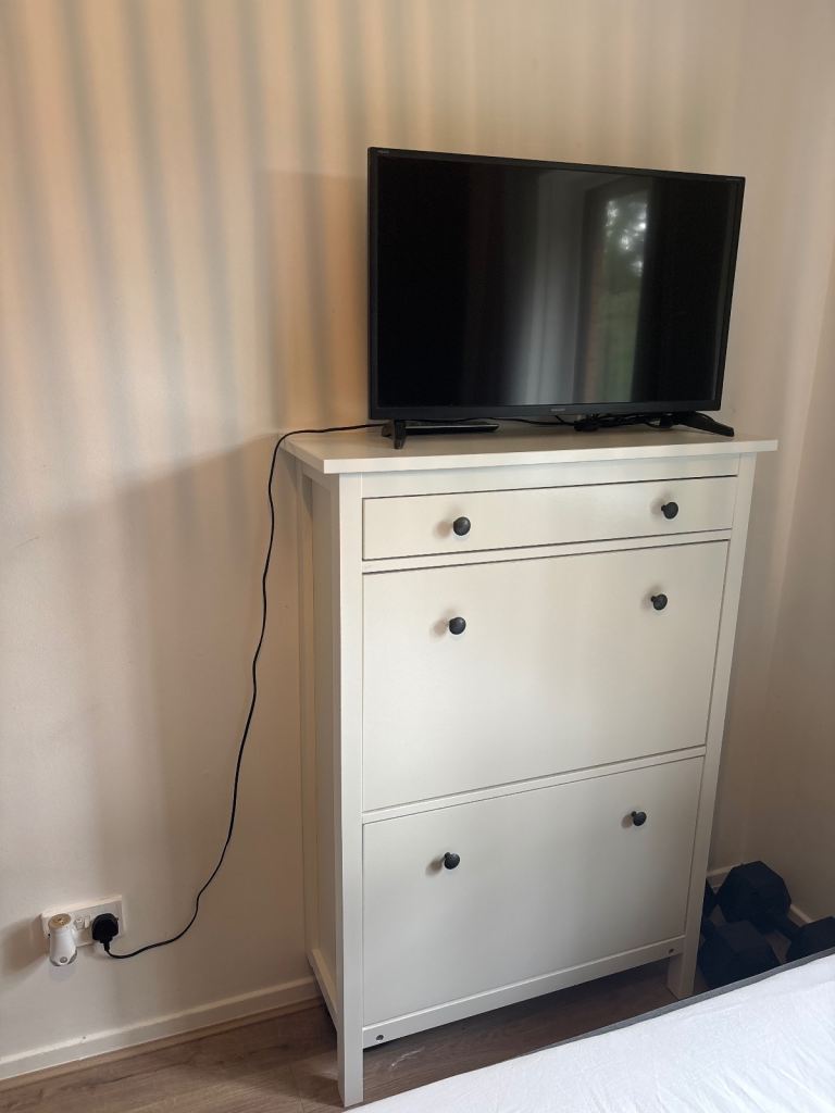 Good Condition Black TV with Stand