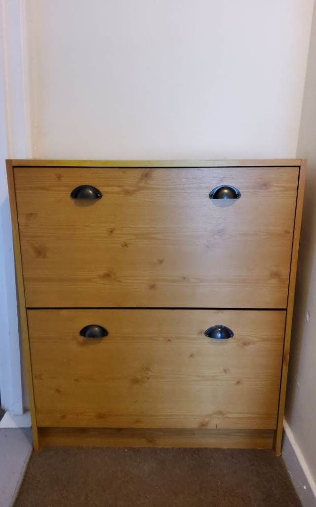Shoes cabinet