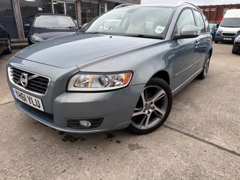 2011 Volvo V50 DRIVe [115] SE Lux Edition 5dr ESTATE DIESEL Manual