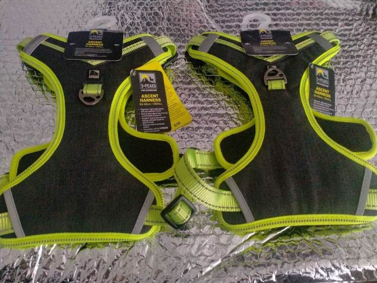 3 Peaks Dog Harness ( NEW) x2