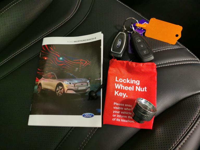2022 Ford Mustang Mach-E 216kW Extended Range 88kWh RWD 5dr Auto HATCHBACK ELECTRIC Automatic