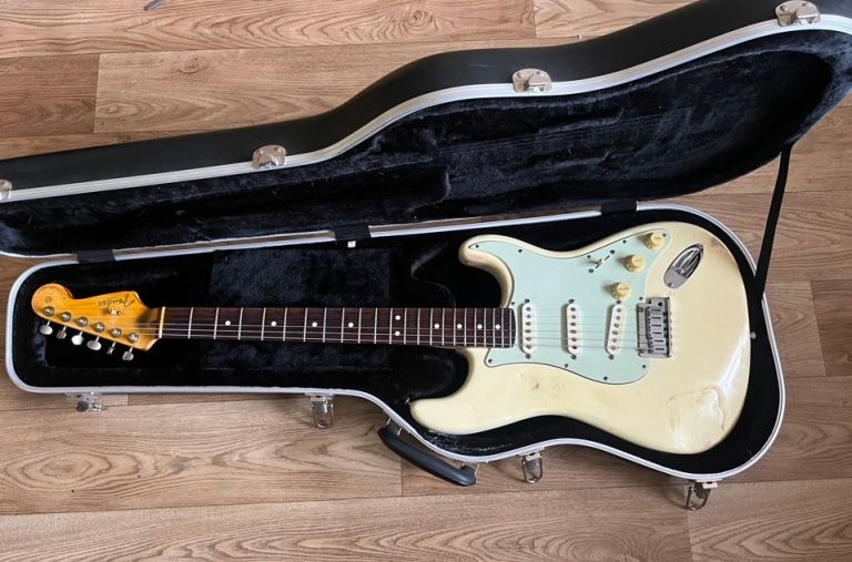 06' Fender USA Strat 60th Ann. guitar in Fender case for sale