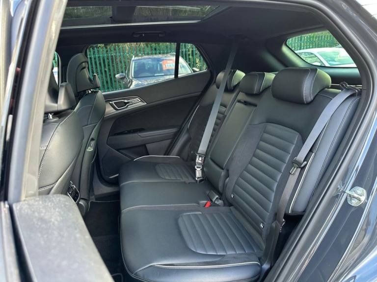 2023 Kia Sportage 1.6T GDi HEV GT-Line S 5dr Auto ESTATE PETROL/ELECTRIC Automatic