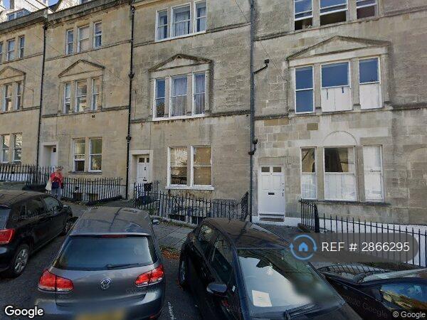 4 bedroom flat in Burlington Street, Bath, BA1 (4 bed) (#2866295)