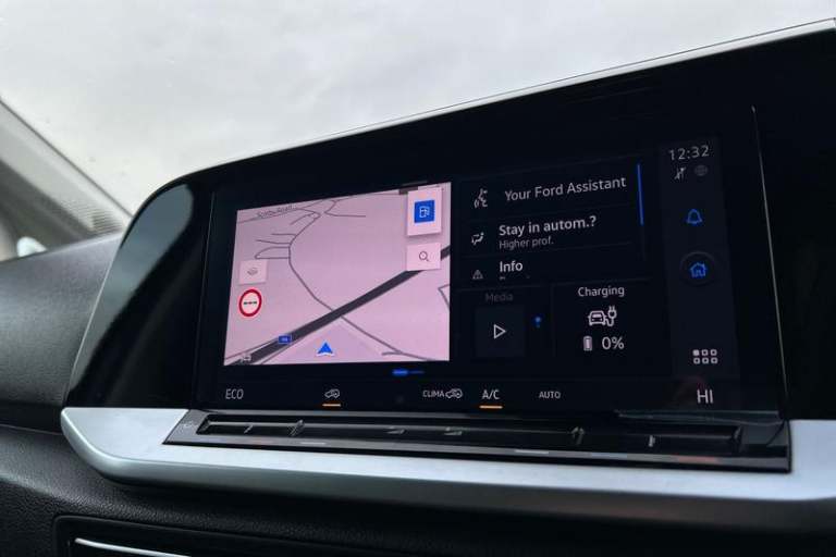 2025 Ford Transit Connect 250 Limited AUTO L2 LWB 1.5 EcoBoost PHEV 150ps, AIR CON, REAR PARKING ...