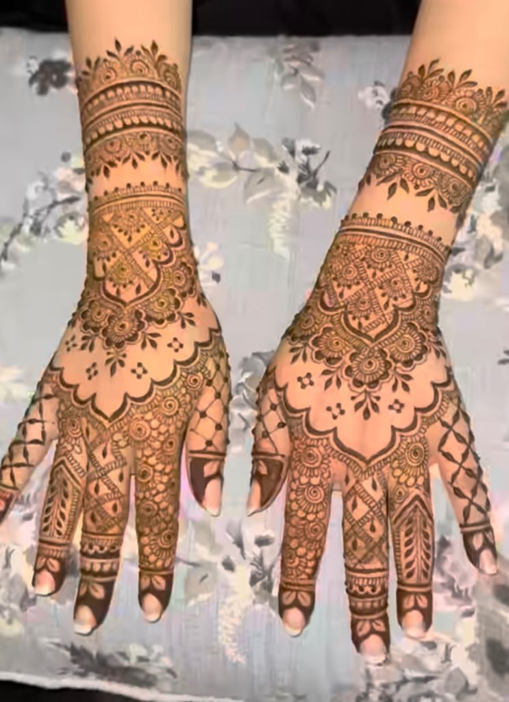 Henna Artist 