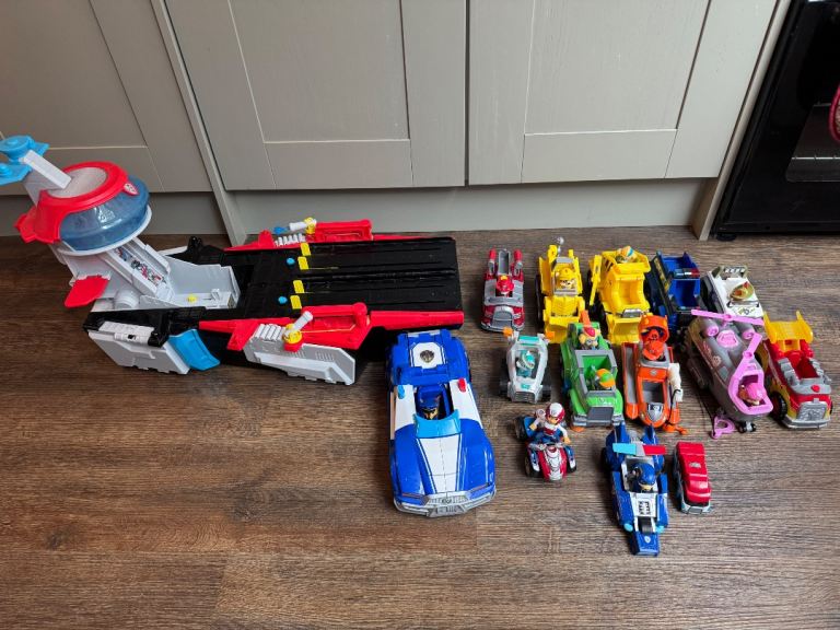 Huge Paw Patrol Bundle