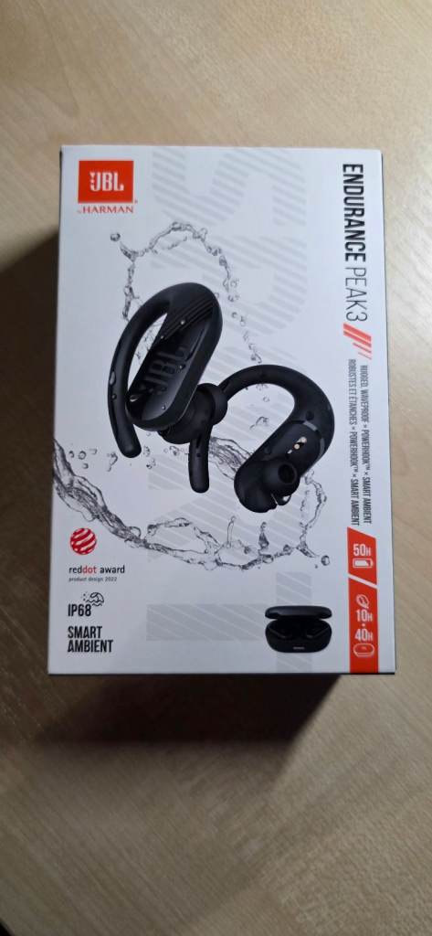 JBL Endurance Peak 3 brand new ear buds with silicone protective case (used)