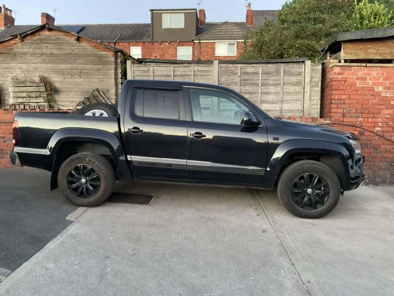2014 Volkswagen Amarok 2.0 BiTDI BlueMotion Tech Dark Label Auto 4Motion Euro 5 (s/s) 4dr PICK UP...