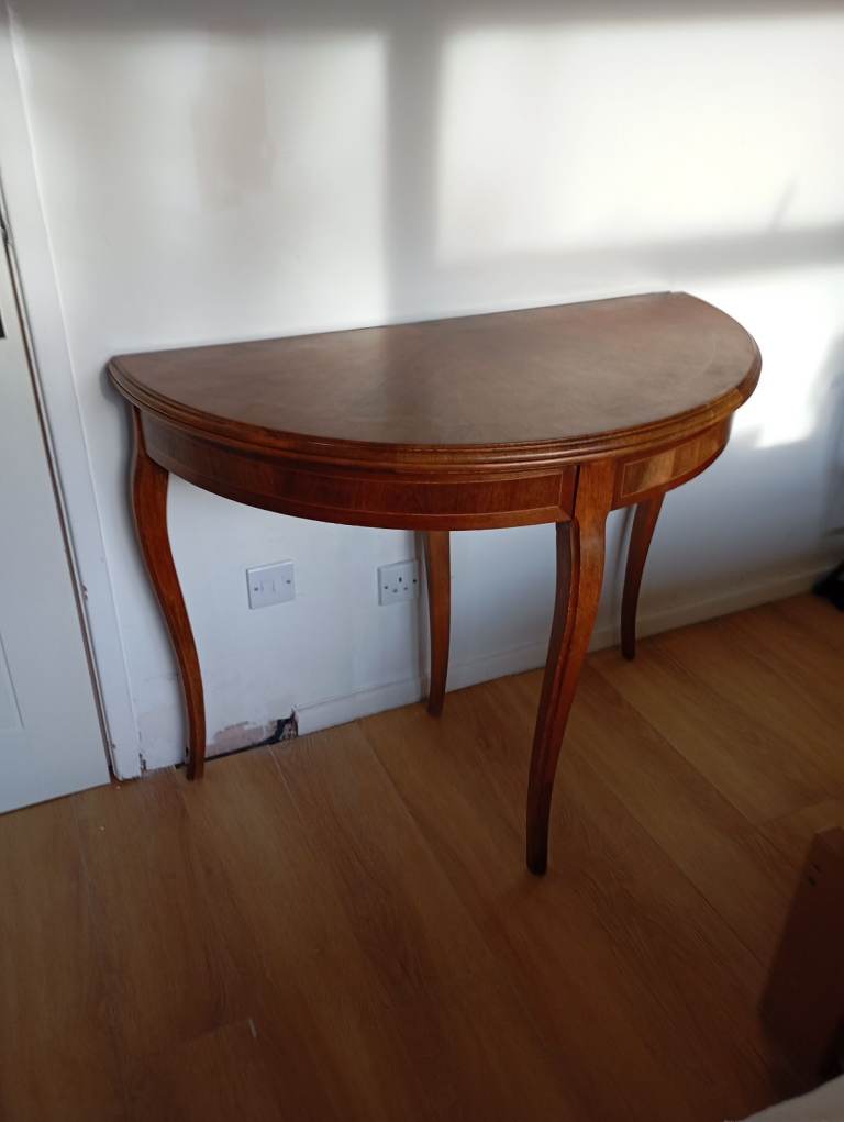 Hepplewhite demi-lume fold-over table 