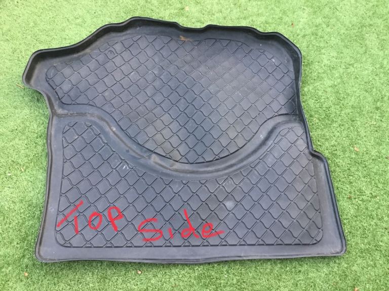Jaguar boot liner 