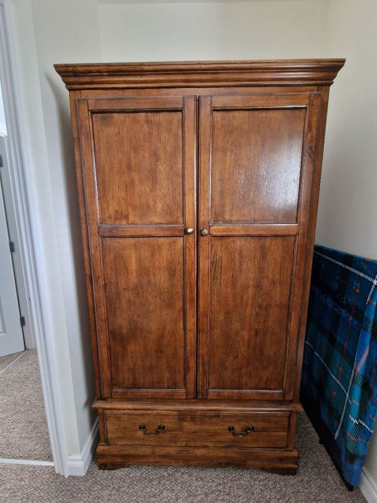 Beautiful double wardrobe