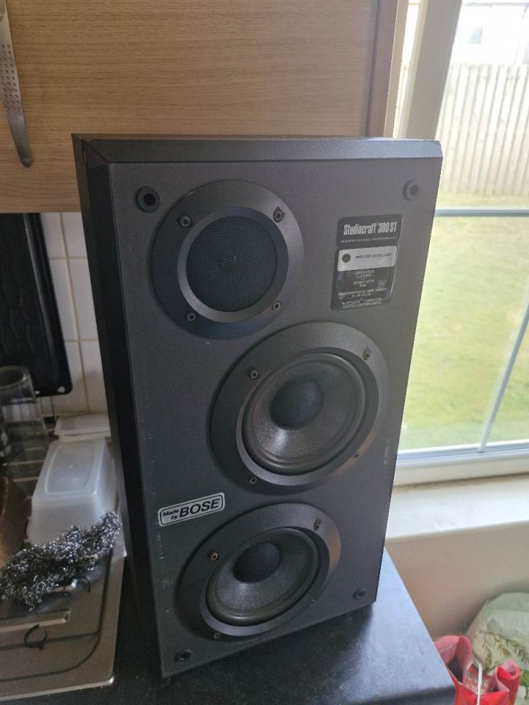 Bose loudspeakers 