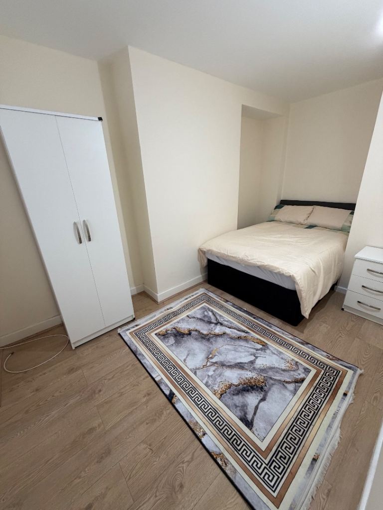 ROOMS AVAILABLE IN B44 KINGSTANDING IN A SUPPORTED ACCOMMODATION FOR UC PIP ESA BENEFITS CLAIMANTS