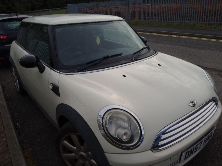 MINI COOPER MINI ONE R52 R53 R56 BREAKING FOR SPARES
